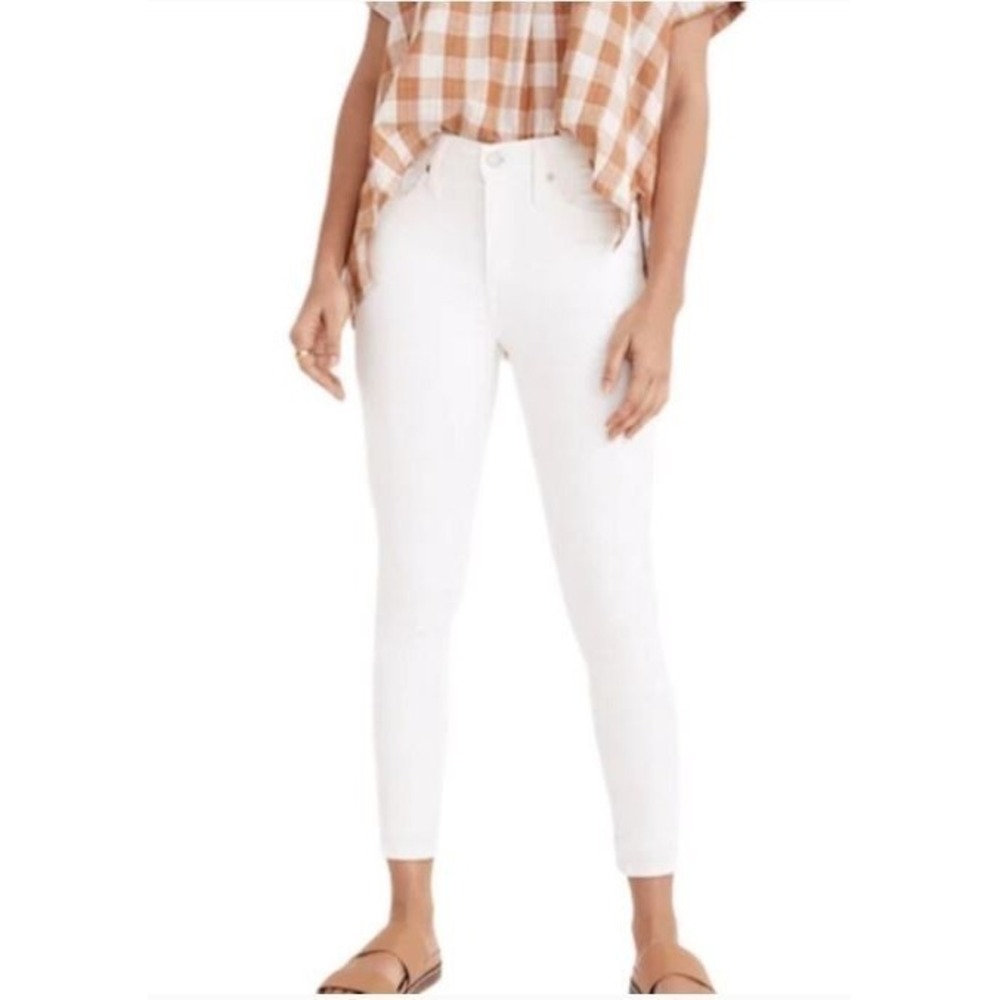 Tahari Women's Kelly Mid-Rise Classic 27" Inseam Skinny Jeans in White Size 8/29